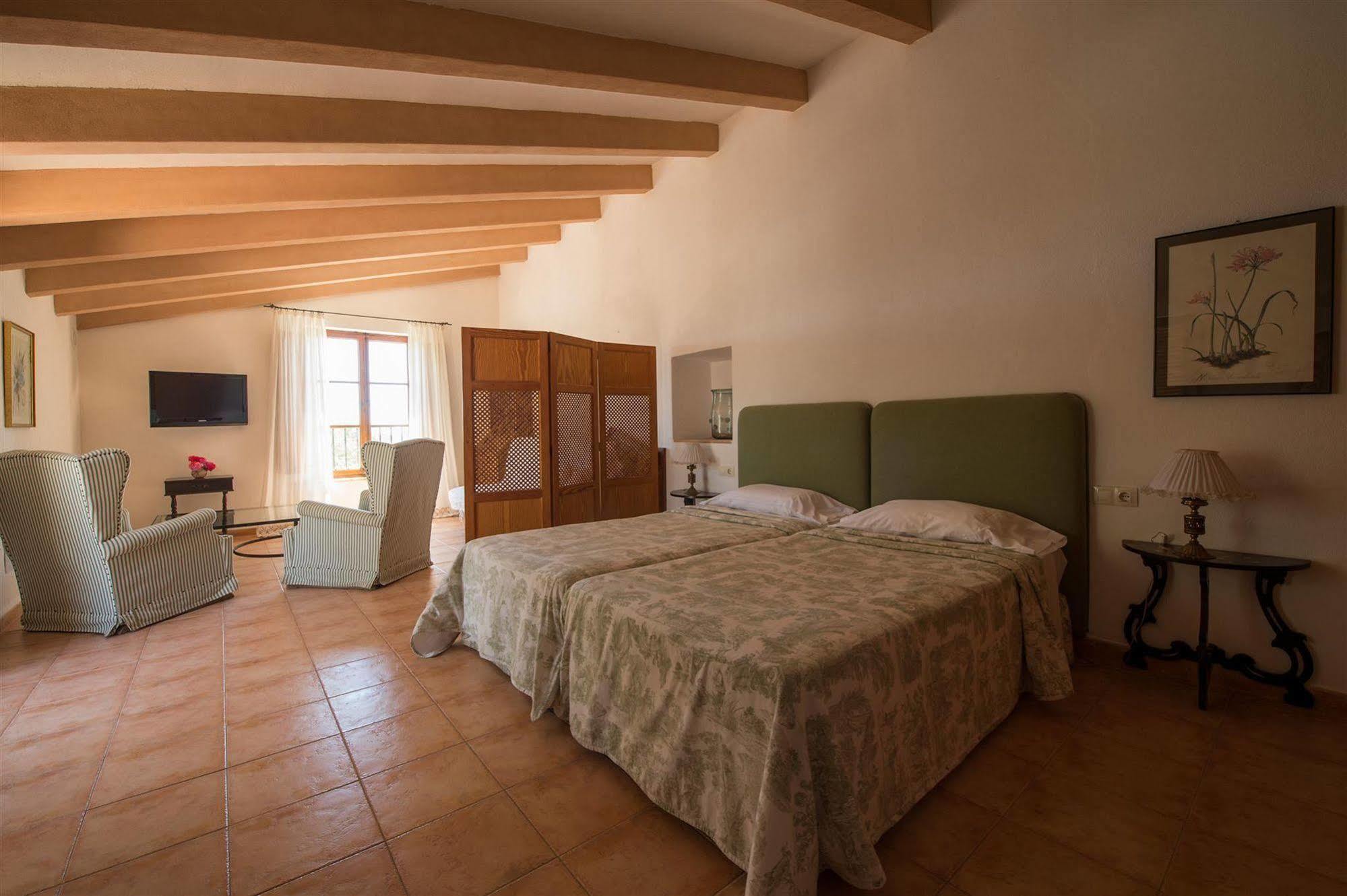 Hotell Ecoagroturismo Feliu 4*