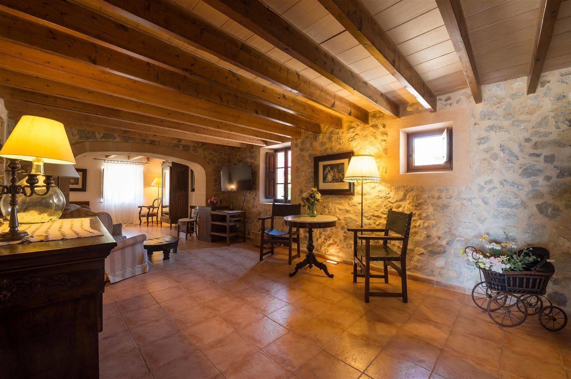 Ecoagroturismo Feliu Hotell 4*
