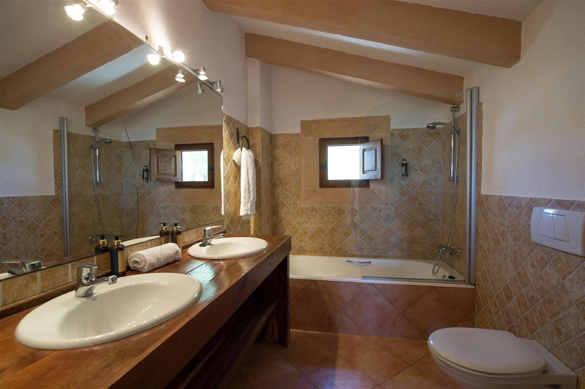 Rural Feliu 4*